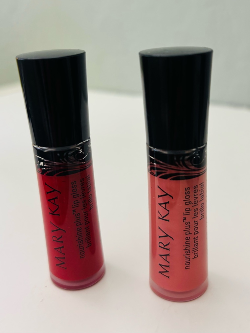 Mary Kay matte lip gloss pack! 2 glosses 1 price NWOT